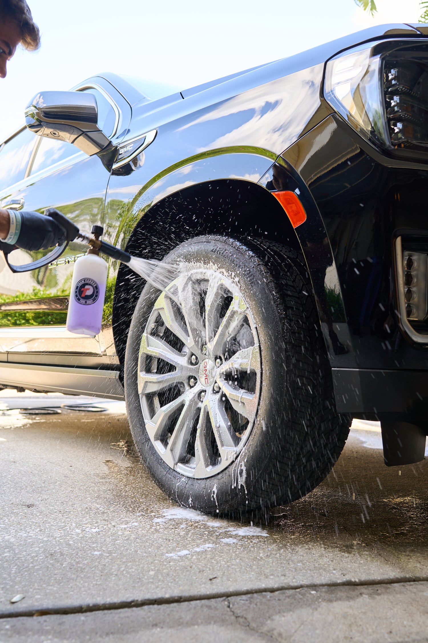 Experience Tampa’s Leading Mobile Detailing Service